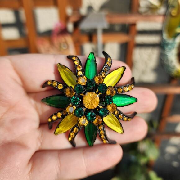 Vtg Selro Selini Brooch Japanned Amber Green Yellow Glass Marquise Rhinestones - Picture 8 of 10